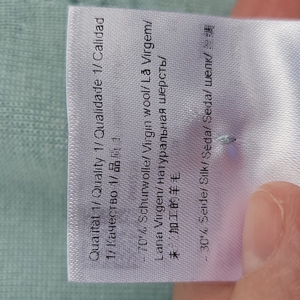 Escada Mint Green Knit Cardigan Size M Silk & Virgin Wool - Picture 4 of 7